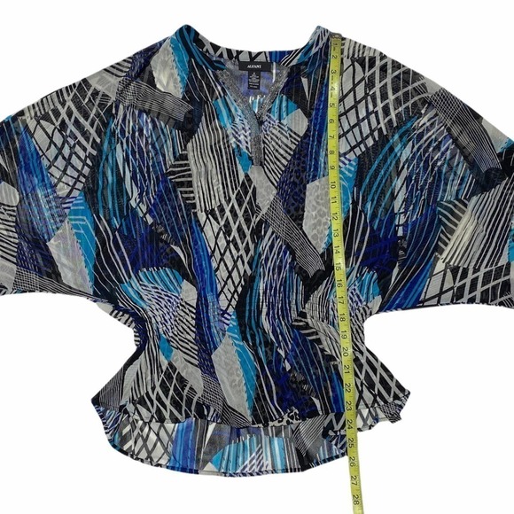 ALFANI Multi-Tone Blue Mixed Media Smocked Waist Poncho Kimono Blouse - Picture 6 of 10